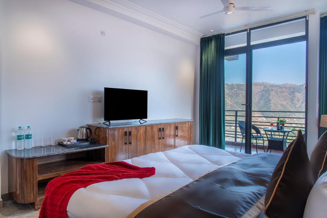 Hillcrest Heights Bed & Breakfast Kasauli Exterior foto